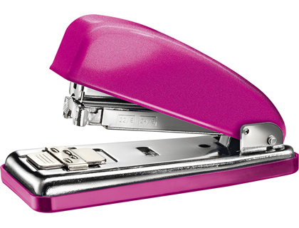 GRAPADORA PETRUS 226 CLASSIC WOW FUCSIA METALIZADO CAPACIDAD 30 HOJAS EN BLISTER